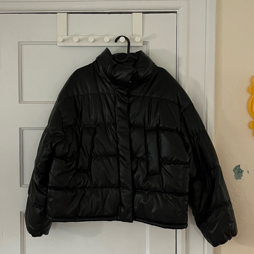 Zara Shiny Black Puffer Coat